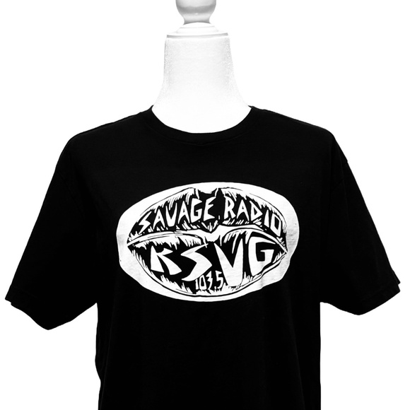 SAVAGE RADIO GRAPHIC TEE - Picture 1 of 2
